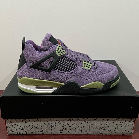 Air Jordan 4, Women’s, AQ9129 500, Canyon Purple - Picture 4 of 14